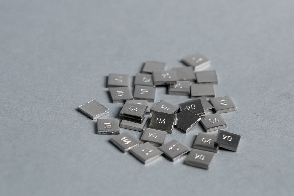 Audental 04 Noble Alloy Gümüş-Palladium Porselen Alloy Beyaz Pd53.3% Uzun Sürekli Diş Restorasyonları için