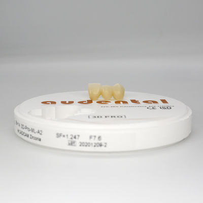 CAD CAM freze sistemi için çok katmanlı Dental Zirconia Disc 3D 98/95/92mm